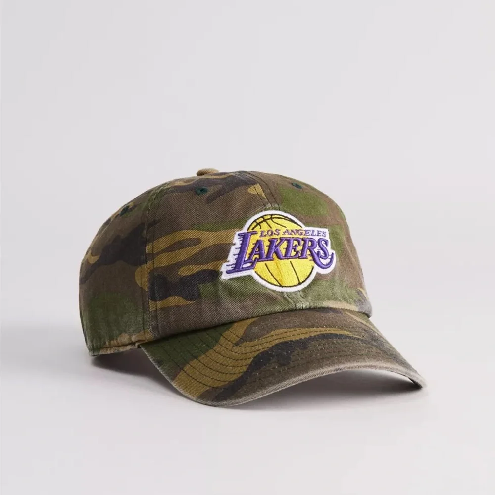NWT LA Lakers Hat